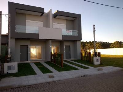 Casa 3 dormitórios para venda, Centro em Xangri-lá | Ref.: 2266