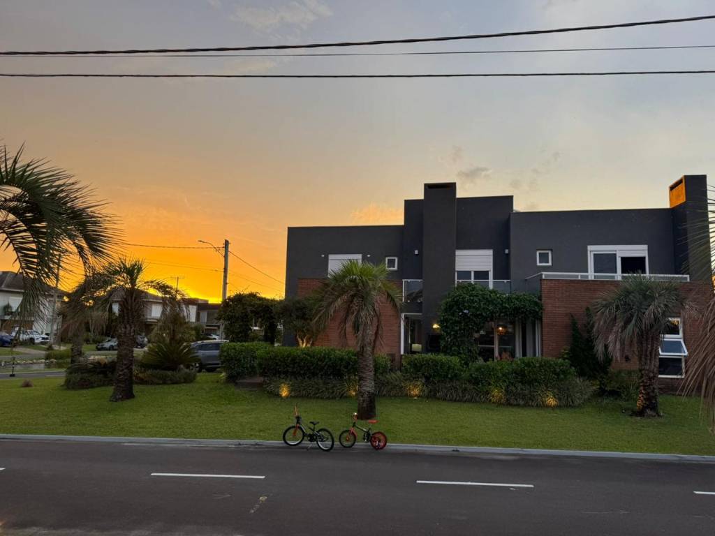 Casa em Condomínio 4 dormitórios para venda, ACQUALINA em Xangri-lá | Ref.: 3444