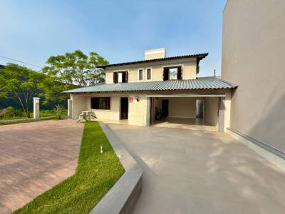 Casa 3 dormitórios para venda, Zona Nova em Capão da Canoa | Ref.: 3739