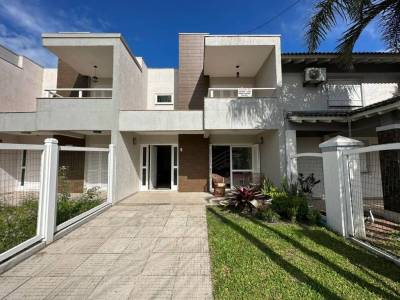Casa 4 dormitórios para venda, Centro em Xangrila  | Ref.: 3760