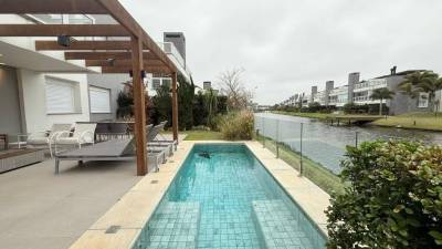 Casa em Condomínio 3 dormitórios para venda, ROSSI ATLÂNTIDA em Xangri-lá | Ref.: 3824