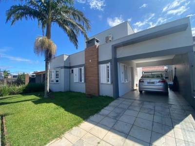 Casa 4 dormitórios para venda, Centro em Xangri-lá | Ref.: 3825