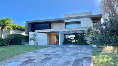 Casa em Condomínio 4 dormitórios para venda, VILLAGIO ATLÂNTIDA em Xangri-lá | Ref.: 3832