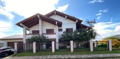 Casa 4 dormitórios para venda, Centro em Xangri-lá | Ref.: 3838
